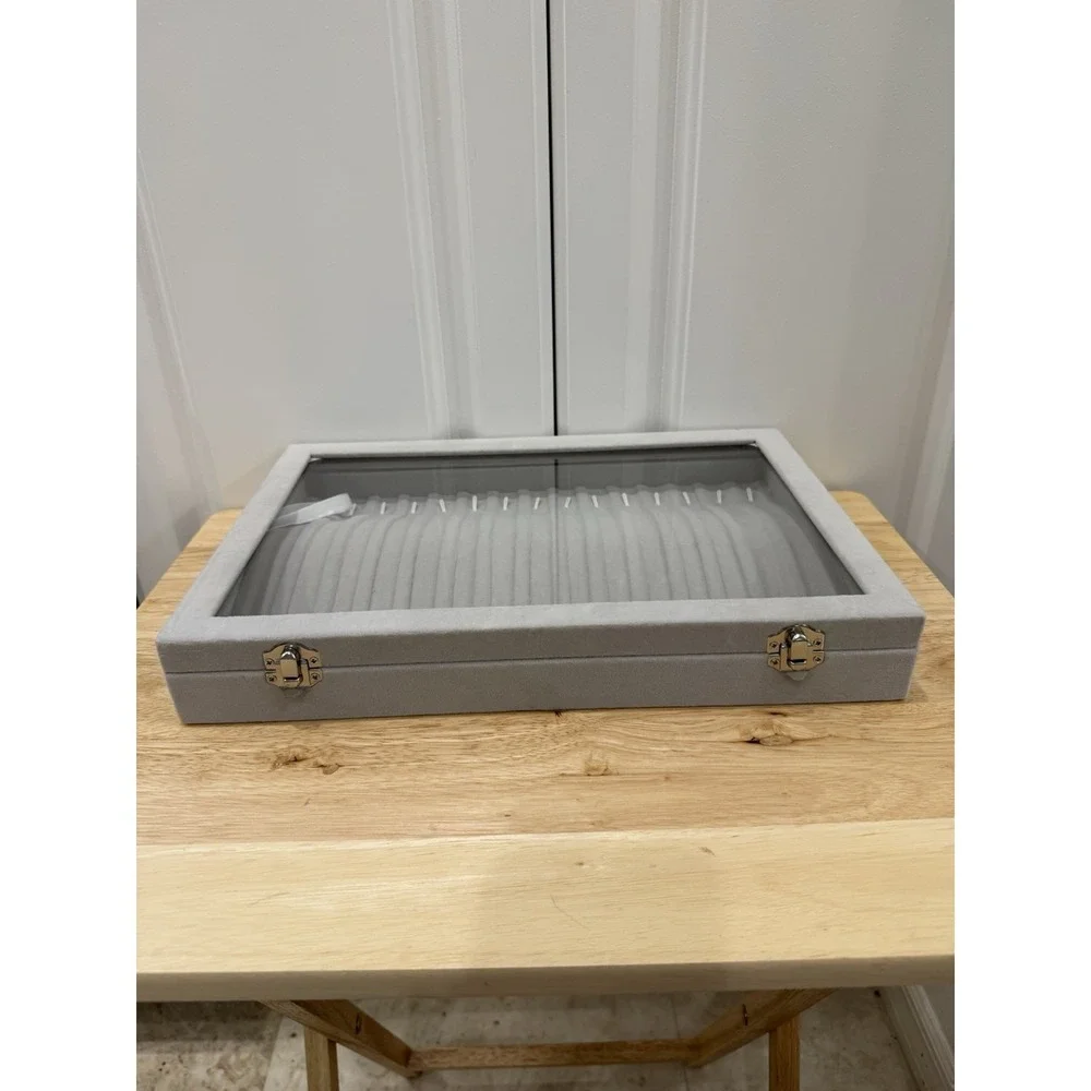 Bracelet Display Case Box Grey Gray Acrylic Top 15 Slots